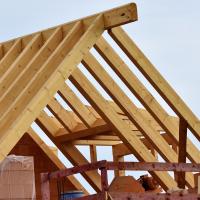 4 Signs It's Time to Replace Your Roof Truss