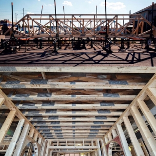 A Detailed Comparison Between Floor And Roof Trusses